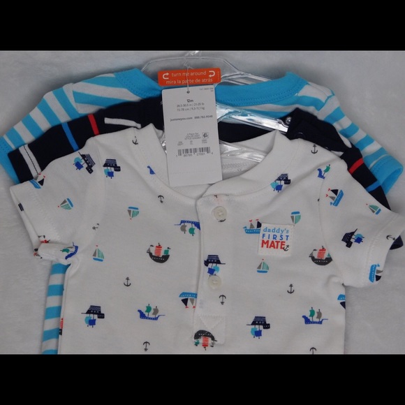 Carters Set - Picture 1 of 2